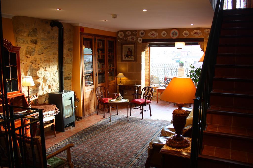 La Casa De Sebastian Vendégház Valderrobres Kültér fotó