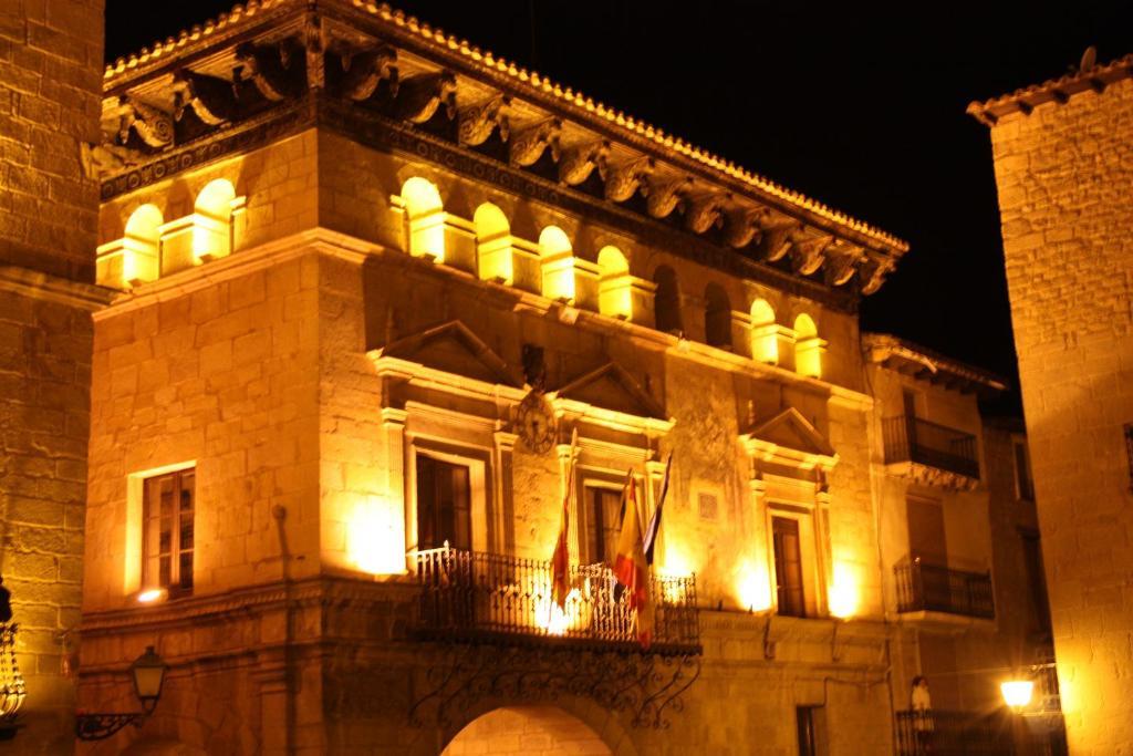La Casa De Sebastian Vendégház Valderrobres Kültér fotó