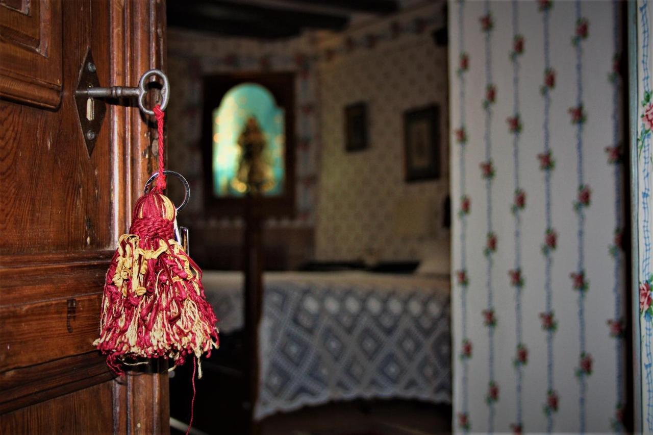 La Casa De Sebastian Vendégház Valderrobres Kültér fotó